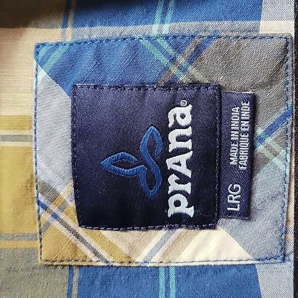 EUC- Prana Short Sleeve Organic Cotton Button Down - Picture 3 of 5